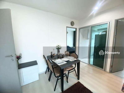 Life Ratchadapisek, Bangkok, Thailand Life Ratchadapisek, Bangkok, Thailand