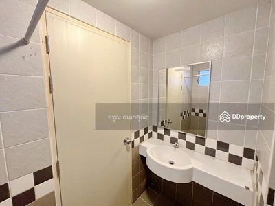 Lumpini Condo Town Rattanathibet, Nonthaburi, Thailand Lumpini Condo Town Rattanathibet, Nonthaburi, Thailand