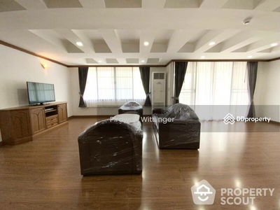 Acadamia Grand Tower, Bangkok, Thailand Acadamia Grand Tower, Bangkok, Thailand