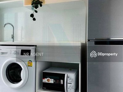 Metro Sky Prachachuen, Bangkok, Thailand Metro Sky Prachachuen, Bangkok, Thailand