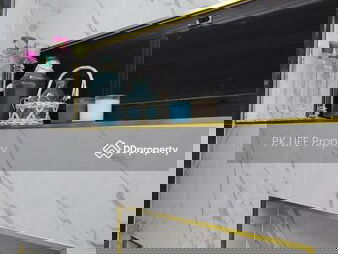 Housing in Ban Chalong, Thailand Housing in Ban Chalong, Thailand