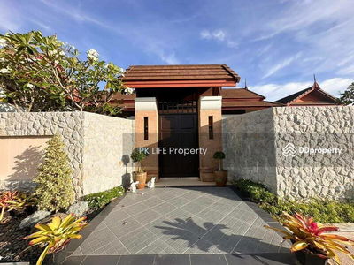 Gehäuse In Ban Talat Nua, Thailand Gehäuse In Ban Talat Nua, Thailand