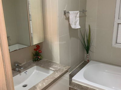 Golden Palace, Vietnam Golden Palace, Vietnam