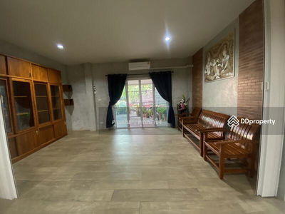 A6MG0895, Chiang Mai, Thailand A6MG0895, Chiang Mai, Thailand