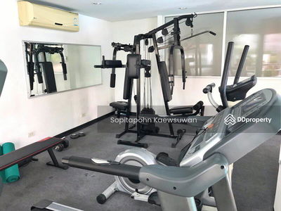 P.W.T. Mansion, Bangkok, Thailand P.W.T. Mansion, Bangkok, Thailand