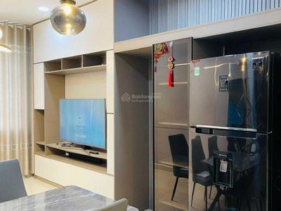 Topaz Elite, Vietnam Topaz Elite, Vietnam