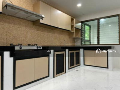 Prestige Towers, Bangkok, Thailand Prestige Towers, Bangkok, Thailand