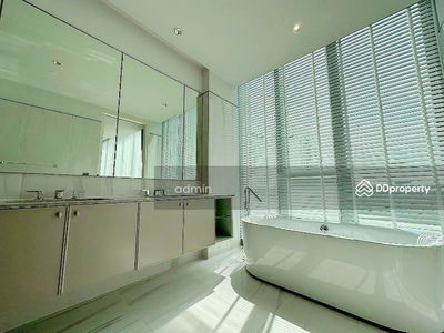 Kraam Sukhumvit 26, Bangkok, Thailand Kraam Sukhumvit 26, Bangkok, Thailand