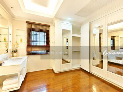 L&H Villa Sathorn, Bangkok, Bangkok, Thailand L&H Villa Sathorn, Bangkok, Bangkok, Thailand