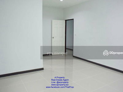 Baan Yan Bang Yai, Nonthaburi, Thailand Baan Yan Bang Yai, Nonthaburi, Thailand