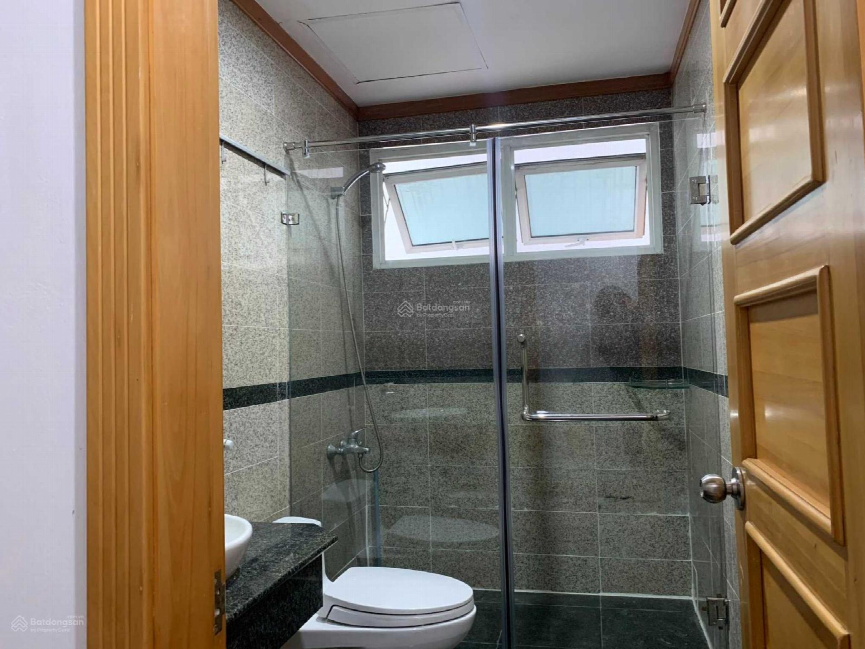 Phu Hoang Anh, Vietnam Phu Hoang Anh, Vietnam