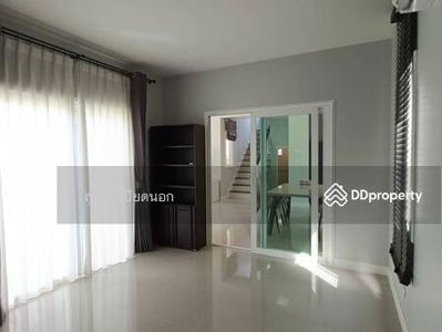 Burasiri Bueng Nong Kot, Khon Kaen, Thailand Burasiri Bueng Nong Kot, Khon Kaen, Thailand