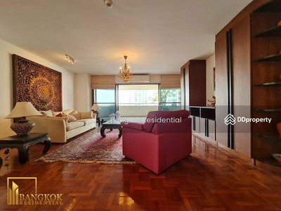 Tower Park, Bangkok, Thailand Tower Park, Bangkok, Thailand