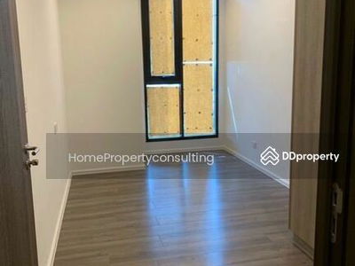 Whizdom Essence, Bangkok, Thailand Whizdom Essence, Bangkok, Thailand