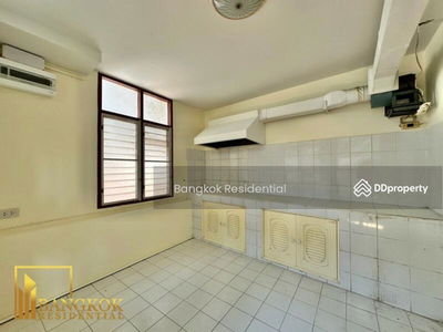 House in Compound, Bangkok, Thailand House in Compound, Bangkok, Thailand