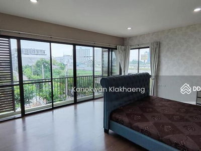 Baan Lumpini Town Residence Bangna Srinakarin, Bangkok, Thailand Baan Lumpini Town Residence Bangna Srinakarin, Bangkok, Thailand