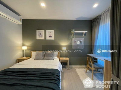 Life Asoke-Rama 9, Bangkok, Thailand Life Asoke-Rama 9, Bangkok, Thailand