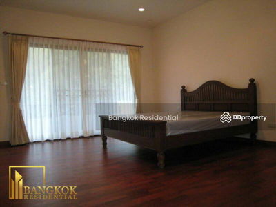 House in Compound, Bangkok, Thailand House in Compound, Bangkok, Thailand