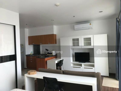 Villa Sathorn, Bangkok, Thailand Villa Sathorn, Bangkok, Thailand