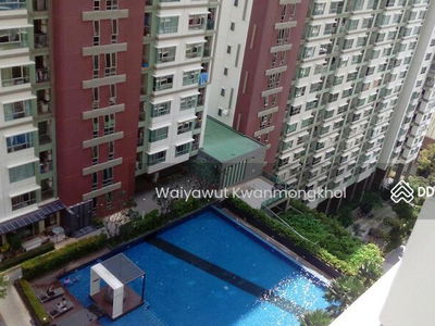 Lumpini Park Riverside Rama 3, Bangkok, Thailand Lumpini Park Riverside Rama 3, Bangkok, Thailand