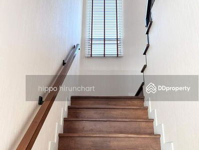 Mantana Onnut-Wongwaen 4 : Mantana Onnut-Wongwaen 4, Bangkok, Thailand Mantana Onnut-Wongwaen 4 : Mantana Onnut-Wongwaen 4, Bangkok, Thailand