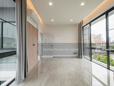 House in Soi Pridi 26, Bangkok, Thailand House in Soi Pridi 26, Bangkok, Thailand