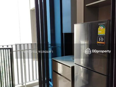 Whizdom Essence, Bangkok, Thailand Whizdom Essence, Bangkok, Thailand