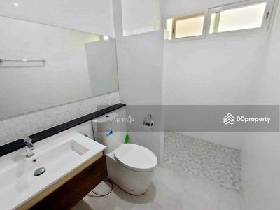 Housing in Hang Dong, Thailand Housing in Hang Dong, Thailand