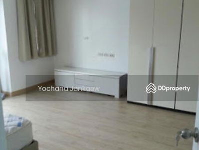 Silom Grand Terrace, Bangkok, Thailand Silom Grand Terrace, Bangkok, Thailand