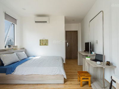 Ngo Tat To Street, Vietnam Ngo Tat To Street, Vietnam