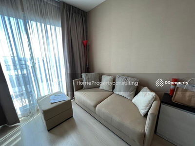 Life Ratchadapisek, Bangkok, Thailand Life Ratchadapisek, Bangkok, Thailand