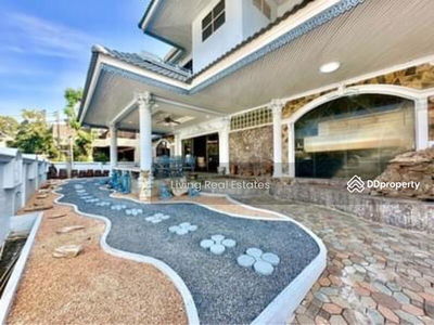 Single house for rent, Soi Borommaratchachonnani 77, Bangkok., Thailand Single house for rent, Soi Borommaratchachonnani 77, Bangkok., Thailand