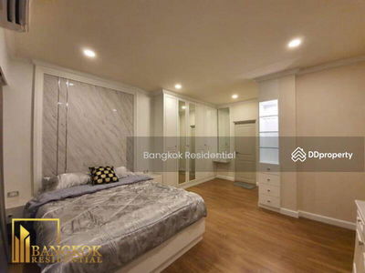 House in Compound, Samut Prakan, Thailand House in Compound, Samut Prakan, Thailand