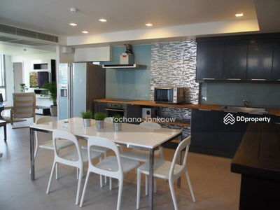 DownTown 49 Sukhumvit, Bangkok, Thailand DownTown 49 Sukhumvit, Bangkok, Thailand