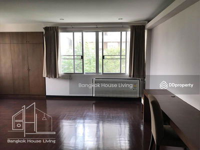 P&P Court – Sukhumvit Soi 27, Bangkok, Thailand P&P Court – Sukhumvit Soi 27, Bangkok, Thailand