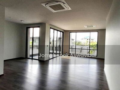 Siraninn Residences Pattanakarn, Bangkok, Thailand Siraninn Residences Pattanakarn, Bangkok, Thailand