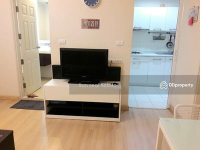 Life @ Sathorn 10, Bangkok, Thailand Life @ Sathorn 10, Bangkok, Thailand