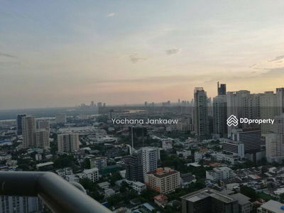 The Waterford Diamond Tower Sukhumvit, Bangkok, Thailand The Waterford Diamond Tower Sukhumvit, Bangkok, Thailand