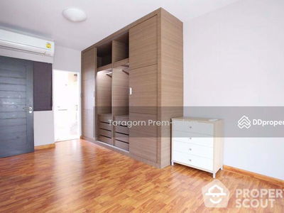 Bang Chak, Bangkok, Thailand Bang Chak, Bangkok, Thailand