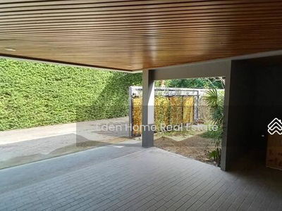 Charming Holiday Pool Villa at Naiharn, Phuket, Thailand Charming Holiday Pool Villa at Naiharn, Phuket, Thailand