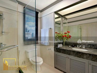 Baan Sathorn Chaopraya, Bangkok, Thailand Baan Sathorn Chaopraya, Bangkok, Thailand