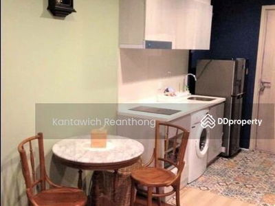 Life One Wireless, Bangkok, Thailand Life One Wireless, Bangkok, Thailand