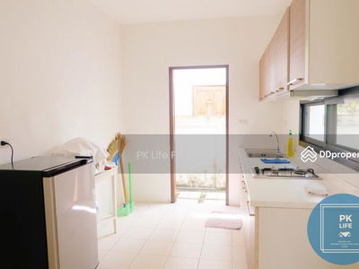 Alojamiento en Ban Ratsada, Thailand Alojamiento en Ban Ratsada, Thailand