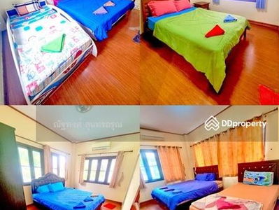 Khao Laem Ya-Mu Koh Samet (2.5 km.), Ban Phe Fresh Market (5.5 km.), Mae Ramphueng Beach, Rayong, Thailand Khao Laem Ya-Mu Koh Samet (2.5 km.), Ban Phe Fresh Market (5.5 km.), Mae Ramphueng Beach, Rayong, Thailand