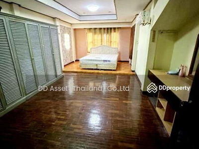 Townhouse for rent, Kret Kaew Garden 4, near Prachaniwet Market. Thetsaban Songkhro Road, Chatuchak, code T8010, Bangkok, Thailand Townhouse for rent, Kret Kaew Garden 4, near Prachaniwet Market. Thetsaban Songkhro Road, Chatuchak, code T8010, Bangkok, Thailand