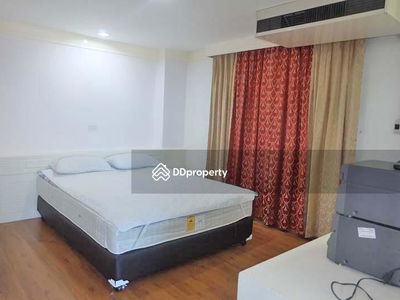 Patong, Phuket, Thailand Patong, Phuket, Thailand