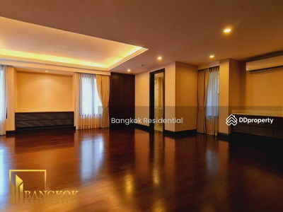 House in Compound, Bangkok, Thailand House in Compound, Bangkok, Thailand