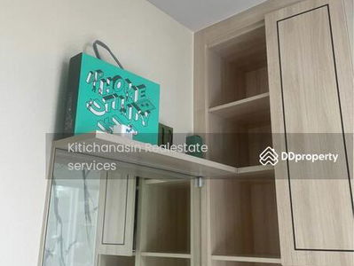 Life Asoke-Rama 9, Bangkok, Thailand Life Asoke-Rama 9, Bangkok, Thailand