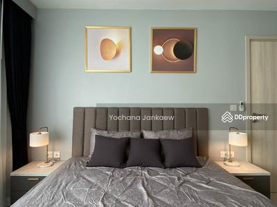 Life One Wireless, Bangkok, Thailand Life One Wireless, Bangkok, Thailand