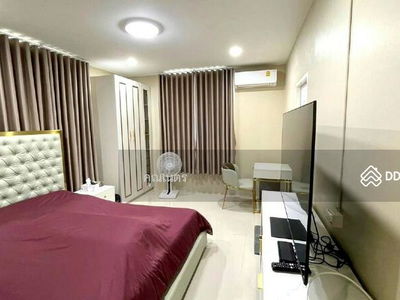 Luxury house for rent Baan Suan Neramit, large house with swimming pool, fully furnished, Watcharapol-Phermsin, Bangkok, Thailand Luxury house for rent Baan Suan Neramit, large house with swimming pool, fully furnished, Watcharapol-Phermsin, Bangkok, Thailand